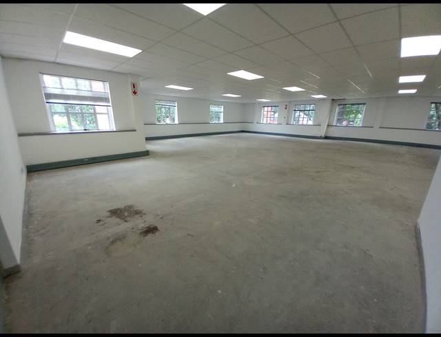 355M² OFFICE TO LET IN BRYANSTON